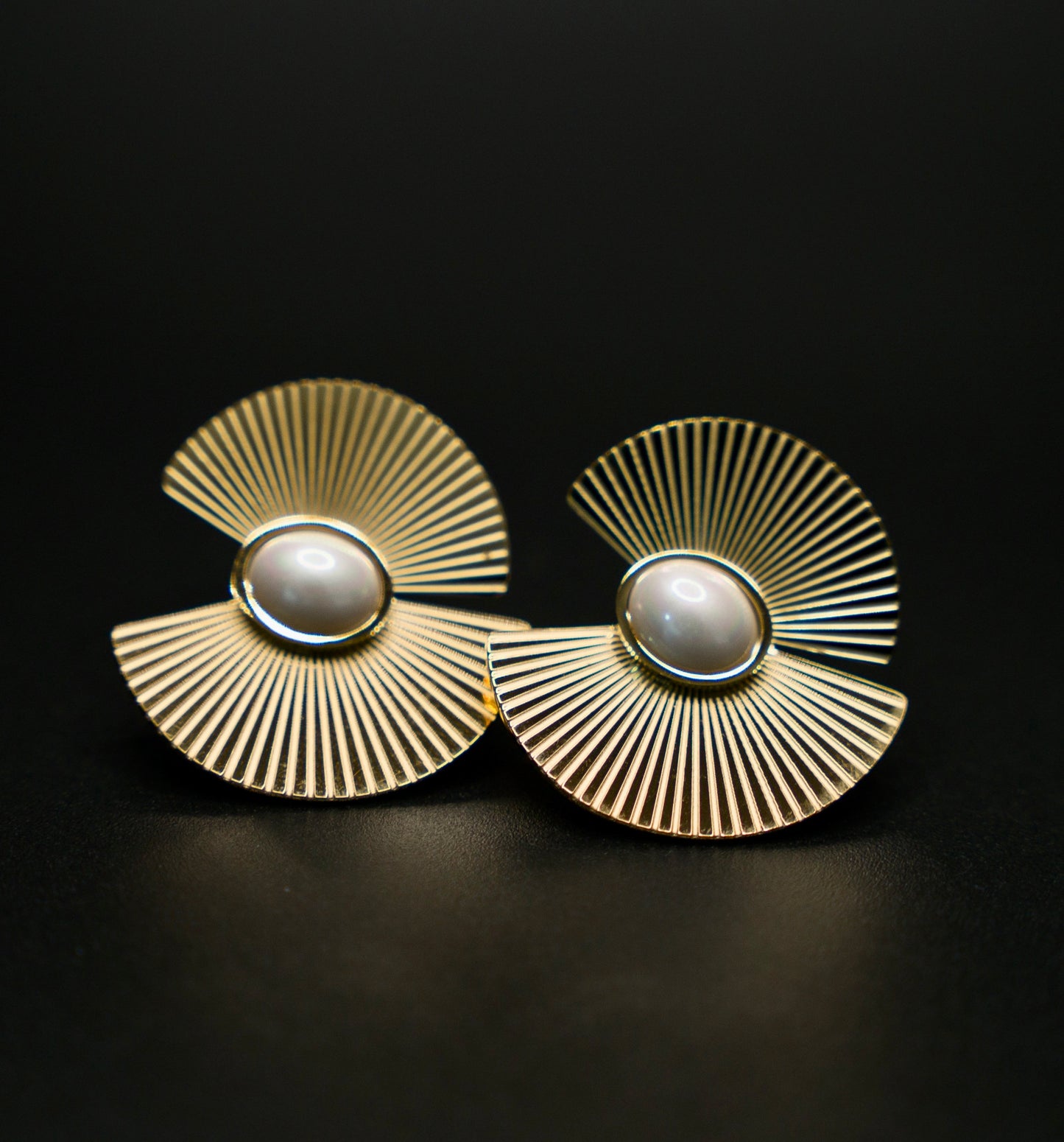 Sophia pearl earrings